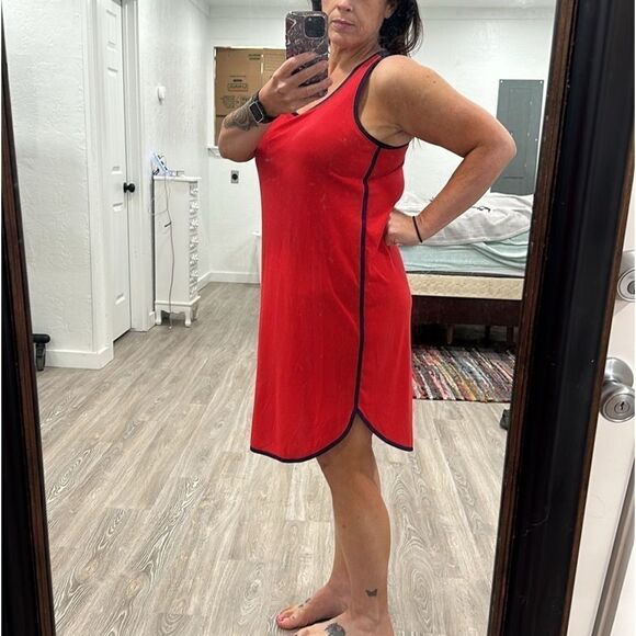 Livi Active 14/16 Red & Navy Blue Knit Activewear Dress - Picture 4 of 9